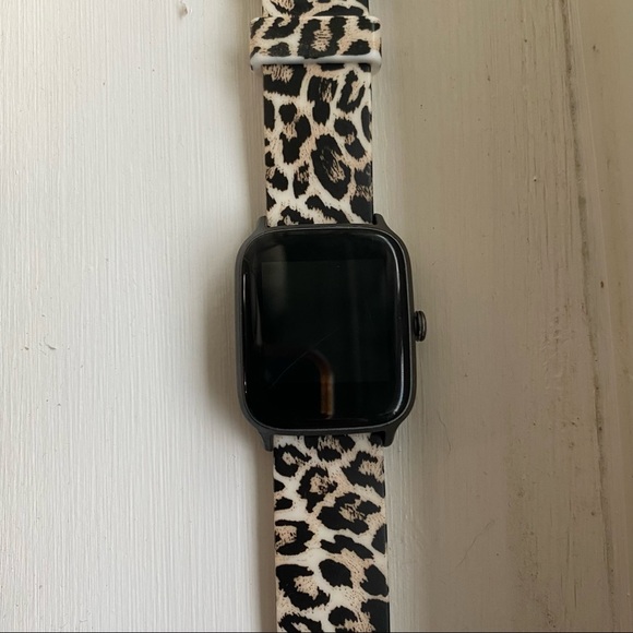 LETSFIT Bluetooth iOS and android compatible Smart Watch EW1 - Picture 3 of 3